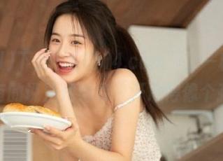 下载”51bl4.com”，一秒就能把所有的说法甩给你，开心得像个孩子！