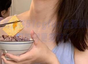 怎么在51cgfun看视频的时候把瓜吃得更美味？