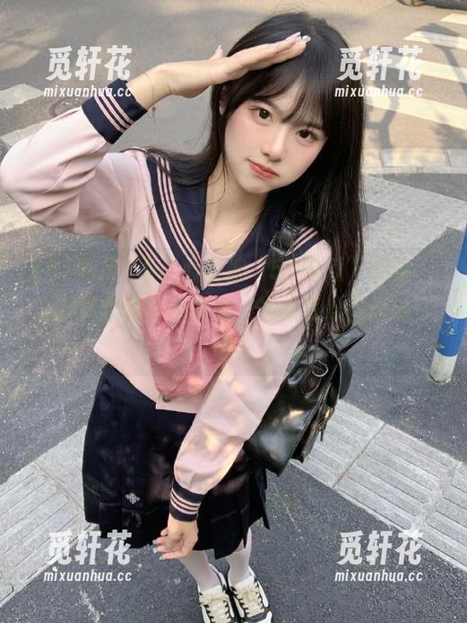 51吃瓜 不小心又被“51吃瓜”洗脑,这黑料我敢打包收藏,未来可以当饭吃了吧?