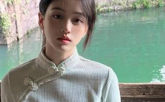 哎呀，51吃瓜居然有免费下载2的捷径！不会是想让我涨姿势吧？