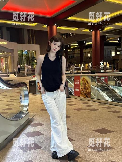 91吃瓜发布全网震撼：谁又被午后阳光照得稀里哗啦？