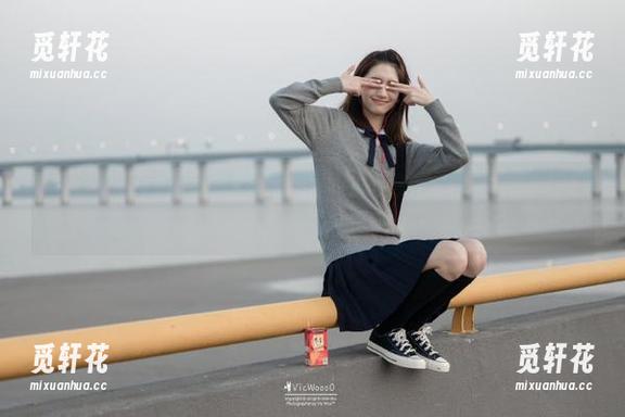 在91吃瓜网站，黑料爆料源源不断，这瓜盘可是抱不完！
