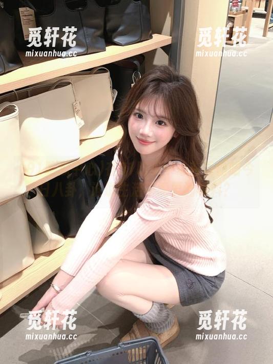91吃瓜中心 在91吃瓜中心首页偷瞄今日八卦,谁说生活不需要调味料?