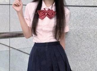 直击心灵的款式！91吃瓜中心的网红大瓜在线一区，让你无法自拔！