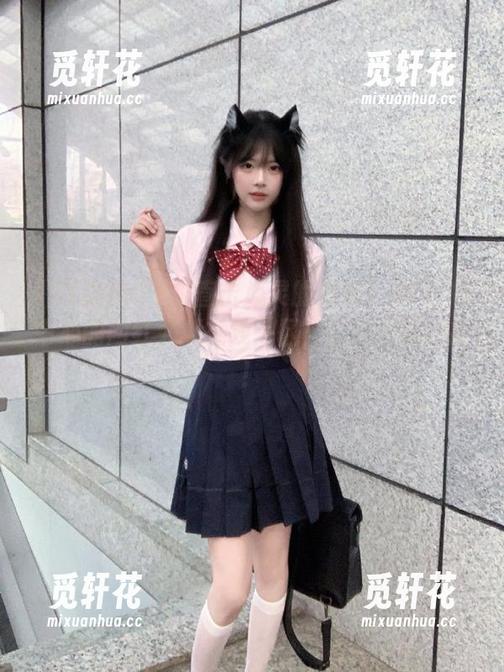 直击心灵的款式！91吃瓜中心的网红大瓜在线一区，让你无法自拔！
