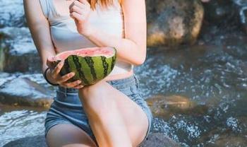 ccgg51.ct传送门，带你一键抵达吃瓜现场：目击者爆料，那瓜真果然不简单！