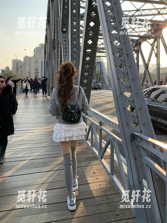 hlw 一打开hlw苹果版,瞬间怀疑自己是不是来到了信息海洋!