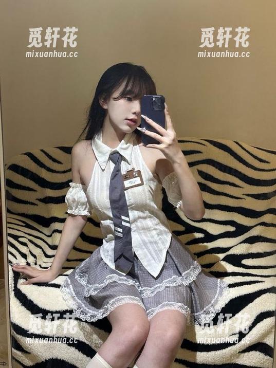 名人八卦、狗血剧的iOS版，人人吃瓜网真是停不下来啊！