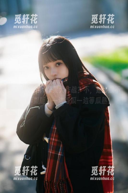 苹果大作战？不，是吃瓜不打烊苹果版，一边吃瓜一边等瓜熟！