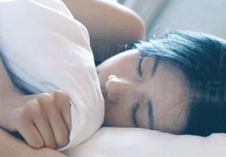 变身专业吃瓜群众，下载“吃瓜天堂”app，追踪八卦进行时！