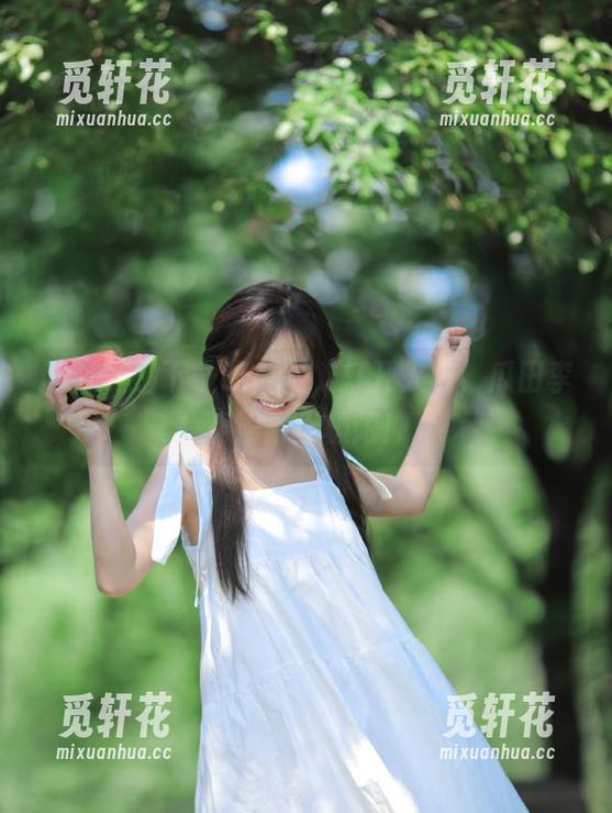 下载吃瓜网，打开入口，瓜田李下娱乐无极限！
