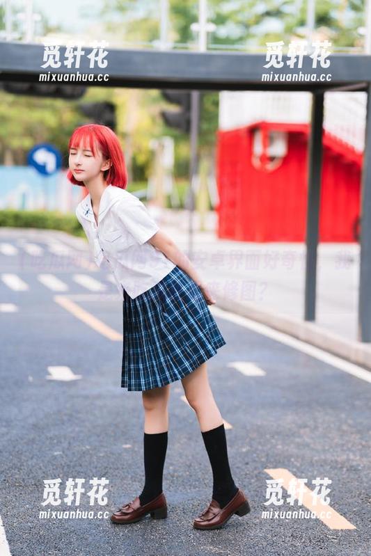 吃瓜网91的安卓界面好奇怪，我是来吃瓜还是来修图？
