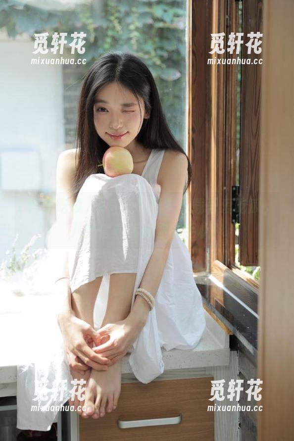 想直接吃瓜？下载吾爱吃瓜，八卦信息直达你的手机！