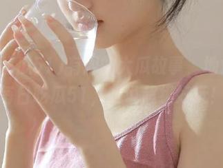 有趣的大瓜故事，地址就在每日吃瓜51，听说超级好玩！