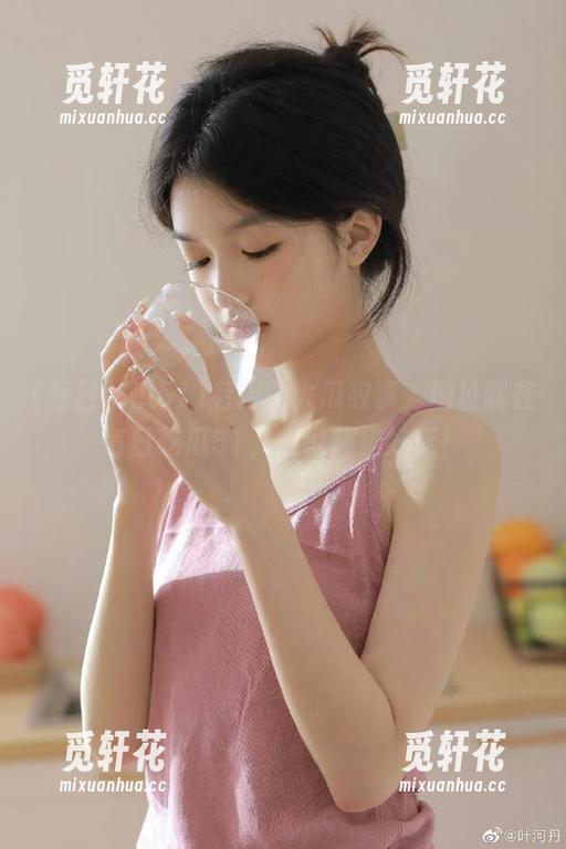 有趣的大瓜故事，地址就在每日吃瓜51，听说超级好玩！