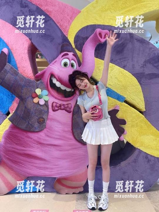 黑料不打烊官方网站，热点事件更新速度让我怀疑人生，真要持续吃下去吗？