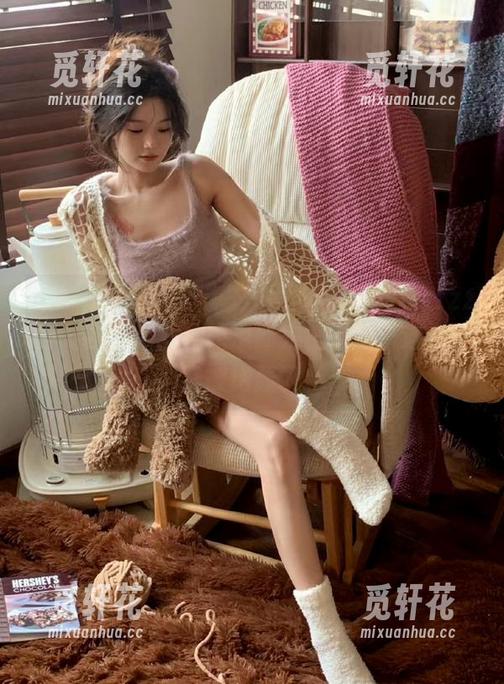 听说安卓黑料不打烊tttzzz的入口app成了吃瓜新宠，不知道这次谁又被炮轰了。