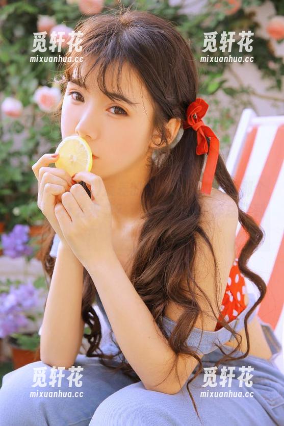 反差的感觉真让人想起那个…呃，什么来着？观看黑料不打烊总能刺激我。