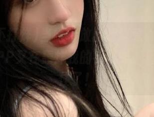 当链接放出新消息，黑料不打烊APP又在轰炸我的手机啦，真是坐不住了！