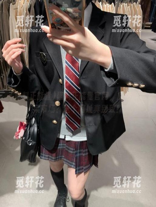 黑料正能量官网，瓜田抑或菜市场？这个网址真别致！