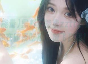黑料正能量zztt苹果版，陪你在暗夜吃瓜，放飞自我！