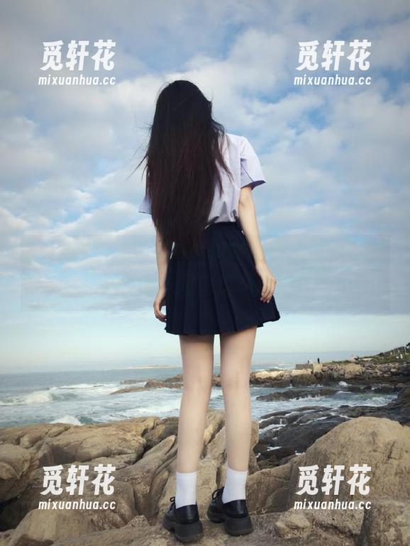 黑料网站更新中！原来这些美女的朋友圈也这么精彩！